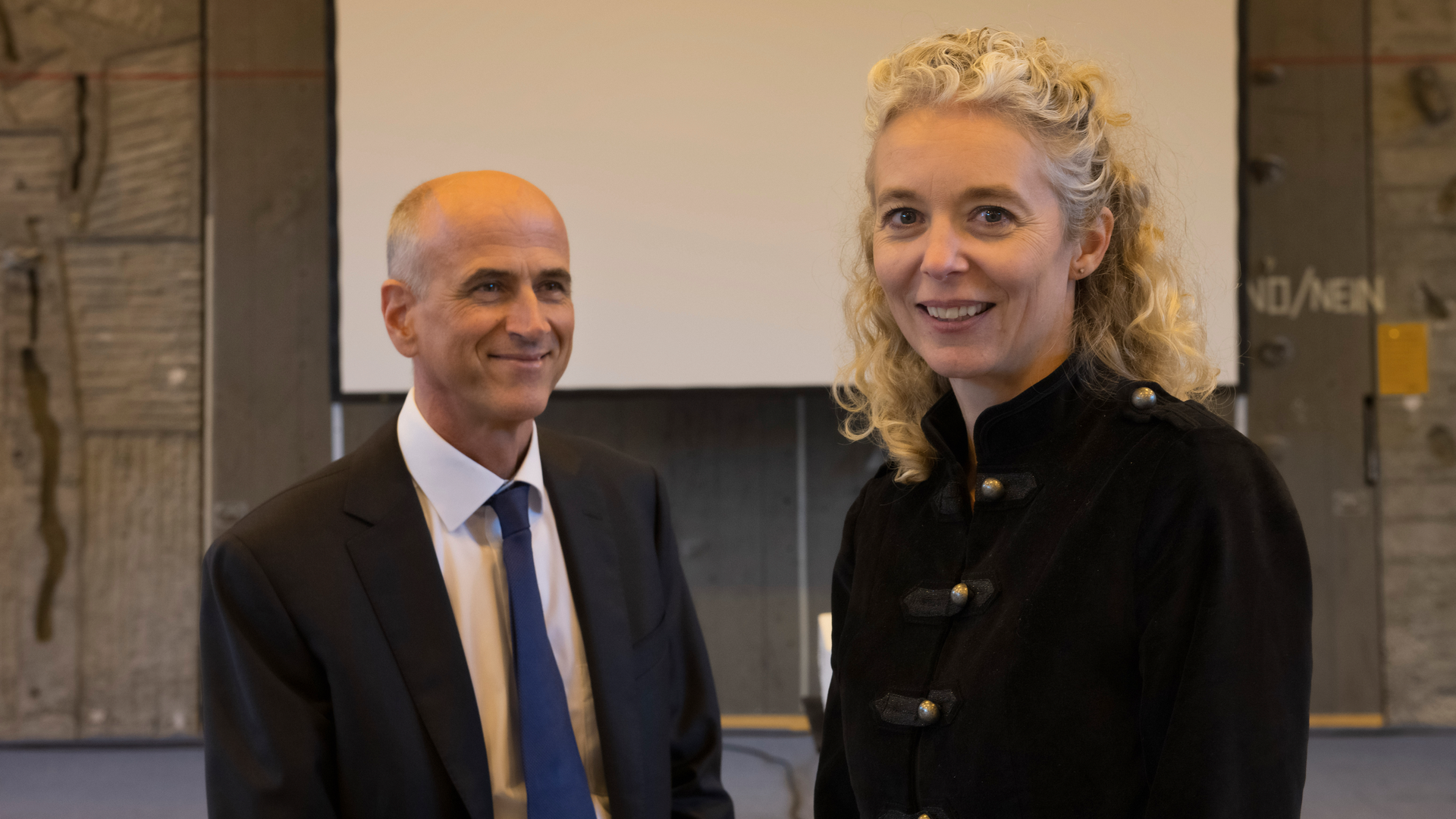 Gruppenfoto mit Pascaline Caligiuri (rechts) und Ivo Schorn (links)